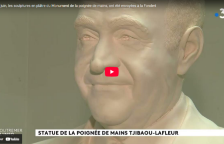 L’art au service de la paix : le monument de la poignée de mains